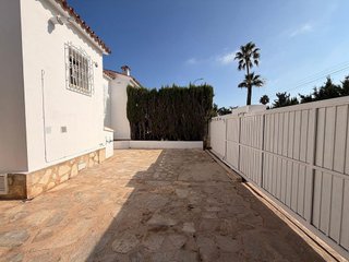 Casa adosada en venta en Les Marines/Las Marinas en Dénia