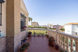 Chalet en venta en Cúllar Vega