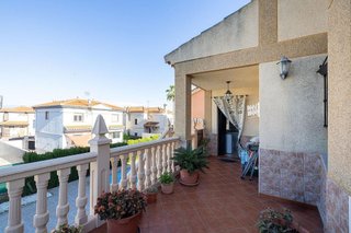Chalet en venta en Cúllar Vega