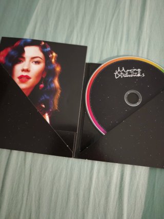 CD Froot Marina and the Diamonds