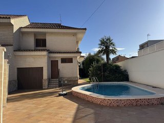 Casa pareada en venta en Canet d´En Berenguer
