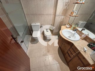 Chalet en venta en La Torrassa en Hospitalet de Llobregat, L´