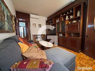 Chalet en venta en La Torrassa en Hospitalet de Llobregat, L´