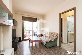 Piso en venta en El Castell-Poble Vell en Castelldefels