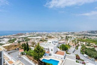 Piso en venta en Urbanización Santa Rosa en Torrox