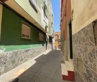 Piso en venta en La Chanca - Pescadería en Almería