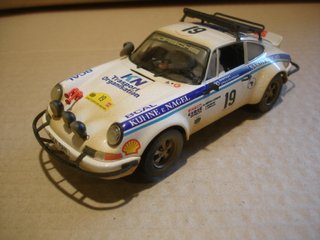 FLY PORSCHE 911 EAST AFRICAN SAFARY REF-A2020AR