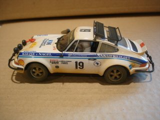 FLY PORSCHE 911 EAST AFRICAN SAFARY REF-A2020AR