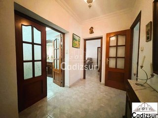 Piso en venta en La Paz - Segunda Aguada - Loreto en Cádiz
