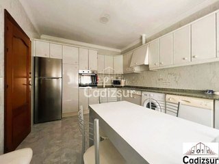 Piso en venta en La Paz - Segunda Aguada - Loreto en Cádiz
