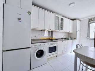 Piso en venta en Universidad - Los Lirios en Logroño
