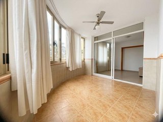 Piso en venta en La Carihuela en Torremolinos