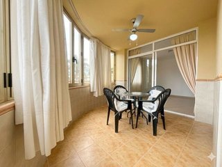 Piso en venta en La Carihuela en Torremolinos