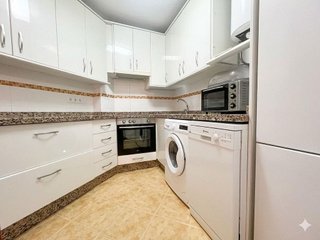 Piso en venta en La Carihuela en Torremolinos