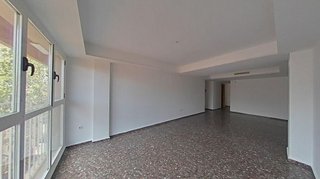 Piso en venta en Benicalap en Valencia