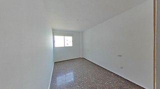 Piso en venta en Benicalap en Valencia