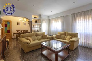 Piso en venta en Centro - Casco antiguo en Torrent