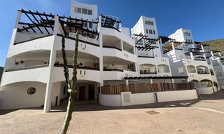 Piso en venta en Carboneras