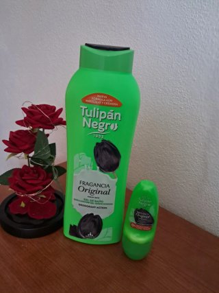 Tulipán Negro Gel y Desodorante Nube Algodón