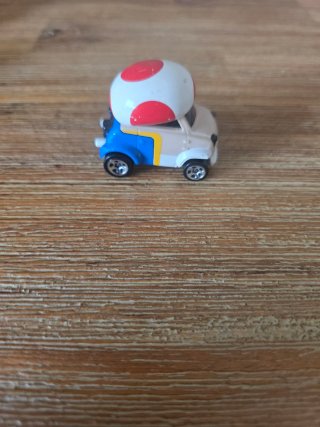 Coche Hot Wheels Toad Escala 1:64