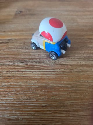 Coche Hot Wheels Toad Escala 1:64