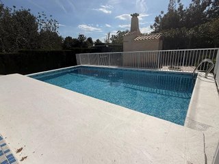 Chalet en venta en Monserrat
