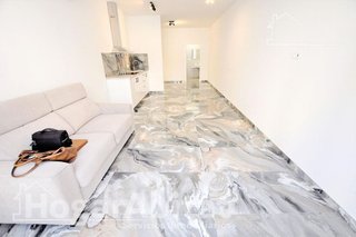 Piso en venta en Benicalap en Valencia