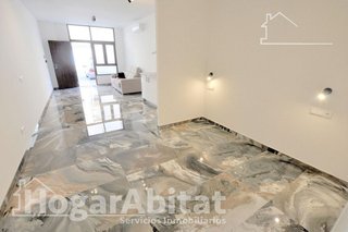Piso en venta en Benicalap en Valencia