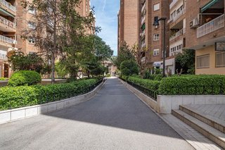 Piso en venta en Cervantes en Granada