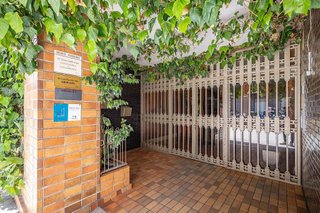 Piso en venta en Cervantes en Granada