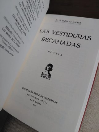 Las vestiduras Recamadas