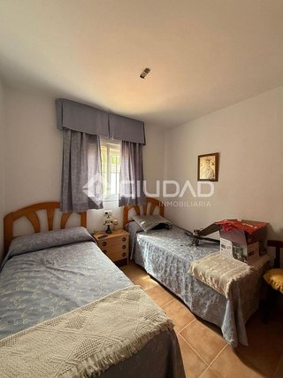 Chalet en venta en Santuario - La Laguna en Chipiona