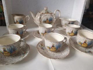 Servizio porcellana vintage tazze e zuccheriera
