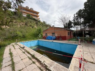 Chalet en venta en Altos de Jarama en Paracuellos de Jarama