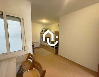 Piso en venta en Fondo en Santa Coloma de Gramanet