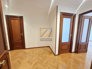 Piso en venta en Milán - Pumarín - Teatinos en Oviedo