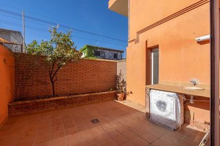 Piso en venta en Zubia (La)
