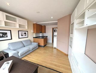 Piso en venta en Ares