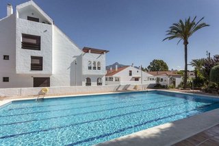 Piso en venta en Nueva Andalucía centro en Marbella