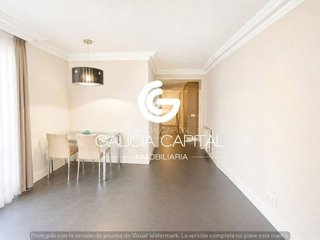 Piso en venta en Travesía de Vigo - San Xoán en Vigo