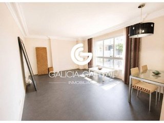 Piso en venta en Travesía de Vigo - San Xoán en Vigo