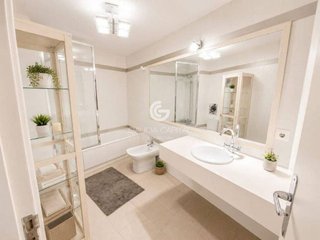 Piso en venta en Travesía de Vigo - San Xoán en Vigo