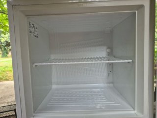 Congelador pequeño Zanussi