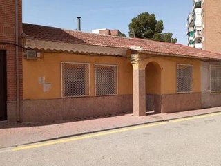 Casa adosada en venta en El Infante en Murcia