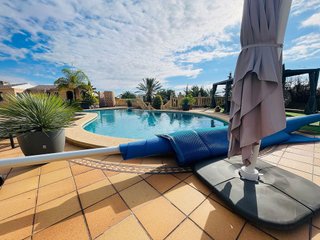 Chalet en venta en Crevillent