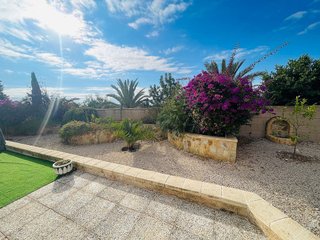 Chalet en venta en Crevillent