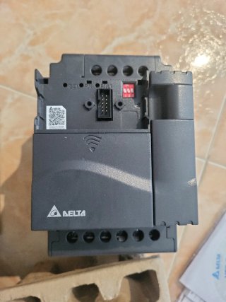 Variador Electrónico Delta VFD-E