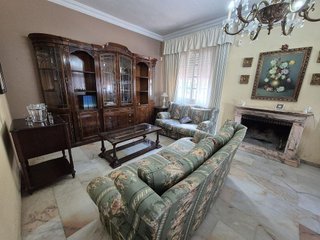 Chalet en venta en La Granja-La Colina-Los Pastores en Algeciras