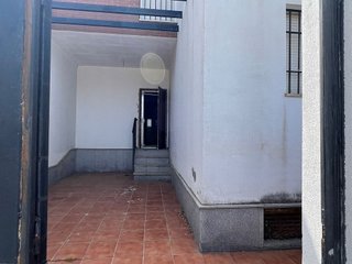 Casa pareada en venta en Utrera