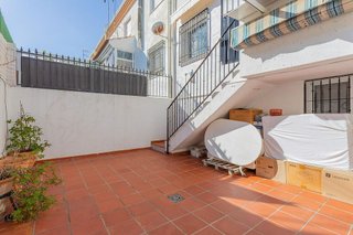 Casa adosada en venta en Cúllar Vega